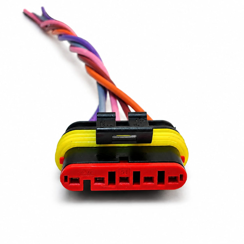Conector Enchufe de 5 Pines